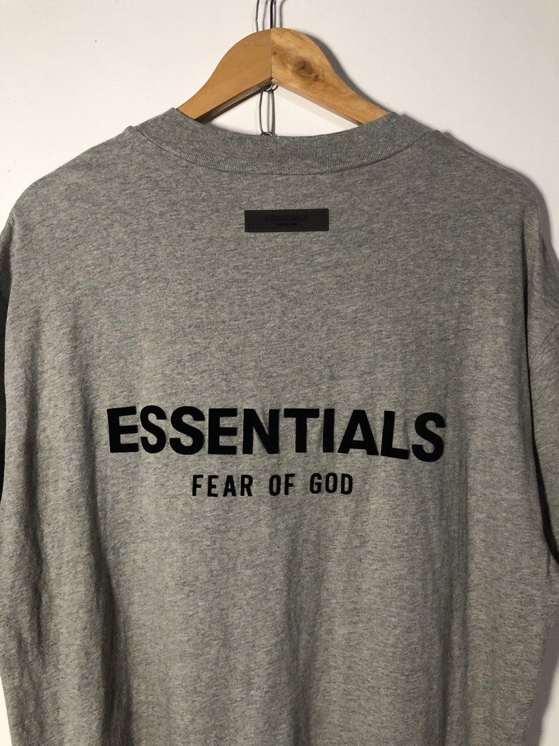 Essentials (Category: Tshirts & Polo Shirts ) located in Plaridel. Submitted by eco_chic_finds (Listing ID 1467874173, Image 3). Description: Essentials (Dark Heather Grey) Authentic/Original Size: Small Width: 23.5 Length: 29 Good as new 9.8/10 Colorrate No issue Already washed .