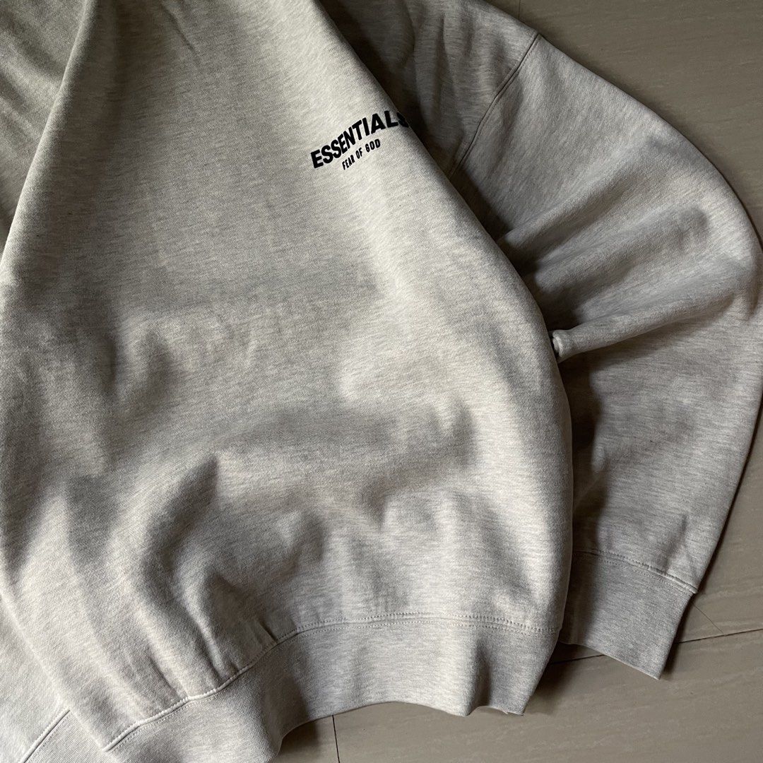 Essentials Fog Crewneck Light Oat Meal (Category: Hoodies) located in Manila. Submitted by burning_garments (Listing ID 1464442882, Image 3). Description: L TO XL BOXY VERY GOOD CONDITION, HEAVY, COMPLETED TAGS, BEEFY NECK, NEEDS WASH ONLY! .