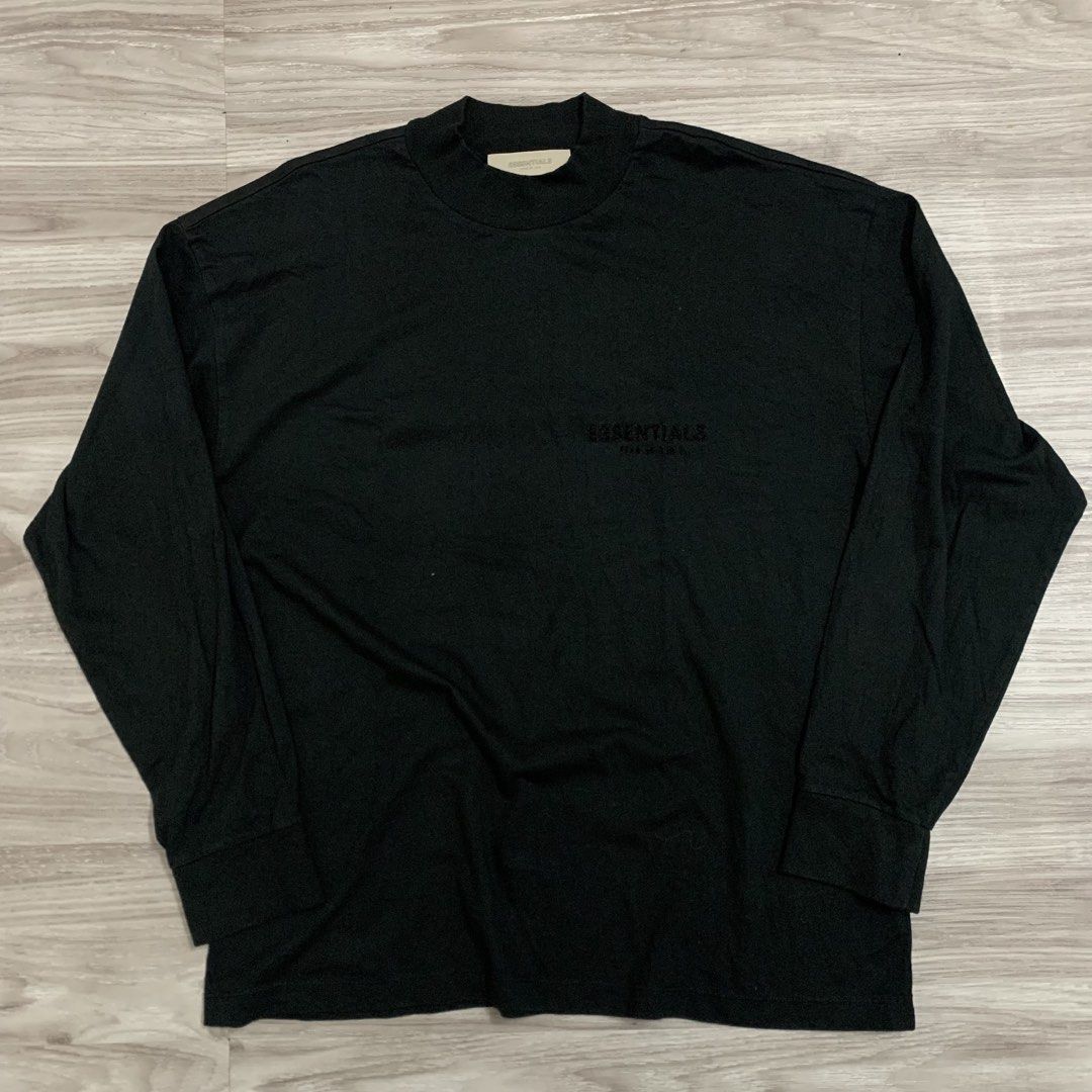 Essentials longsleeves (Category: Hoodies) located in Cavite. Submitted by yobubsss (Listing ID 1468050722, Image 1). Description: Size Small loose 23.5w 29L Good condition No issue.