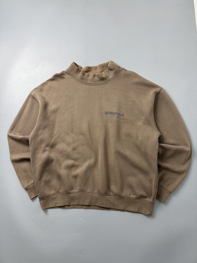 Essentials pull over jacket mockneck (Category: Coats, Jackets and Outerwear) located in Pila. Submitted by villanueva80826 (Listing ID 1467977048, Image 3). Description: Essentials mockneck Size:free size •Width:28 •Length:28 •Condition:9/10 •Color rate:9/10 Mine:620 +Shipping fee Issue:none Still in good condition Still wearable .