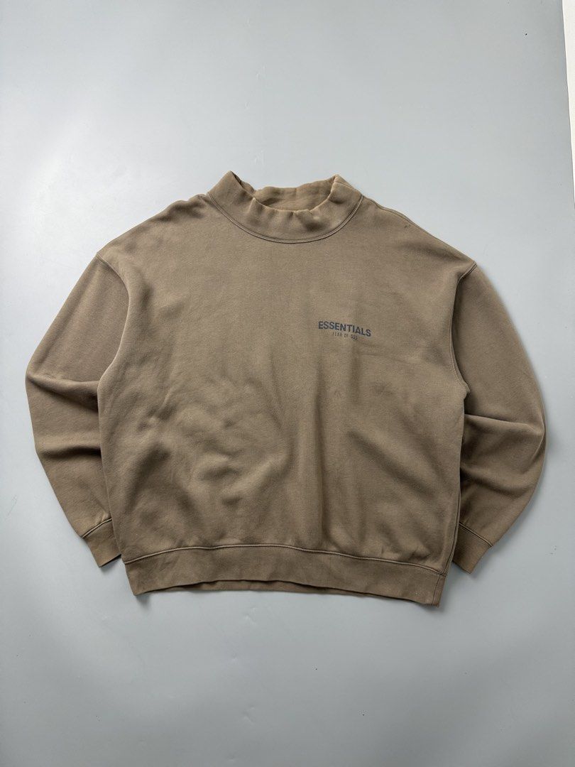 Essentials pull over jacket mockneck (Category: Coats, Jackets and Outerwear) located in Pila. Submitted by villanueva80826 (Listing ID 1467977048, Image 1). Description: Essentials mockneck Size:free size •Width:28 •Length:28 •Condition:9/10 •Color rate:9/10 Mine:620 +Shipping fee Issue:none Still in good condition Still wearable .