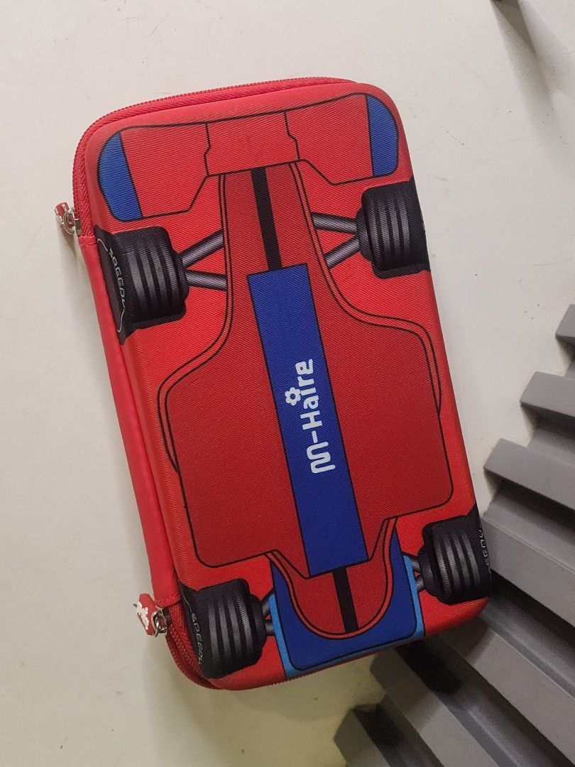 F1 Car Racing Shape Pencil Case (Category: Stationery & School Supplies) located in Tarlac. Submitted by ziv_surplus (Listing ID 1468010888, Image 3). Description: .