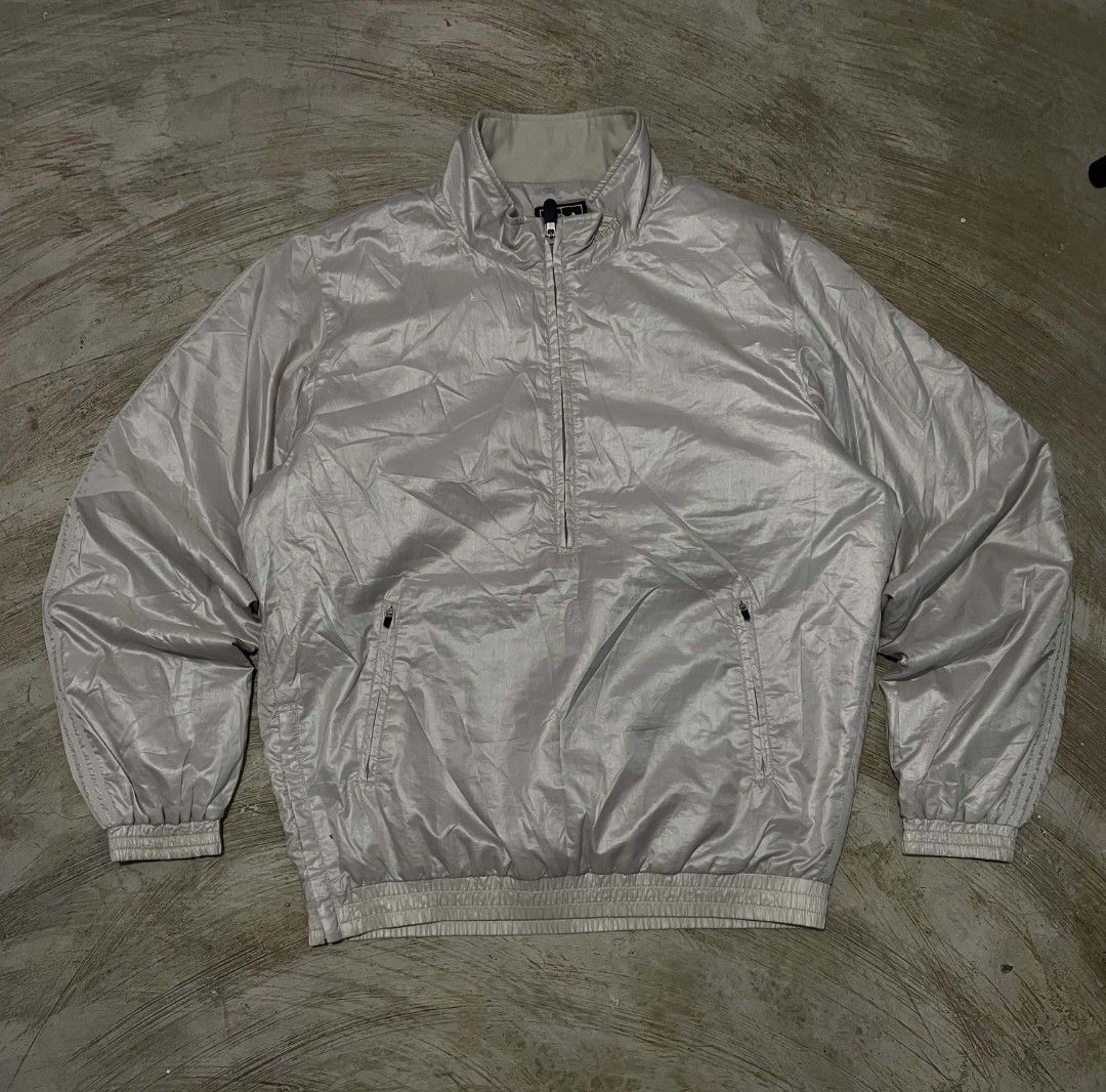 F50 Metallic Track Jacket in Silver Metallic (Category: Coats, Jackets and Outerwear) located in Manila. Submitted by christian.cantar_177 (Listing ID 1467985241, Image 1). Description: Condition: 10/10 Color rate: 10/10 No issue Complete tags 23x26.