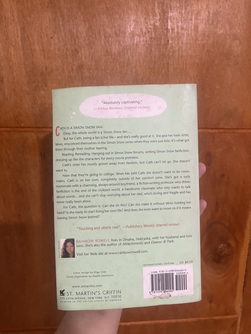 fangirl by rainbow rowell (Category: Storybooks) located in Quezon City. Submitted by 1975lor (Listing ID 1467975521, Image 2). Description: ~ pages have tanning and yellowing from age and storage, but the interior is clean and 100% readable.