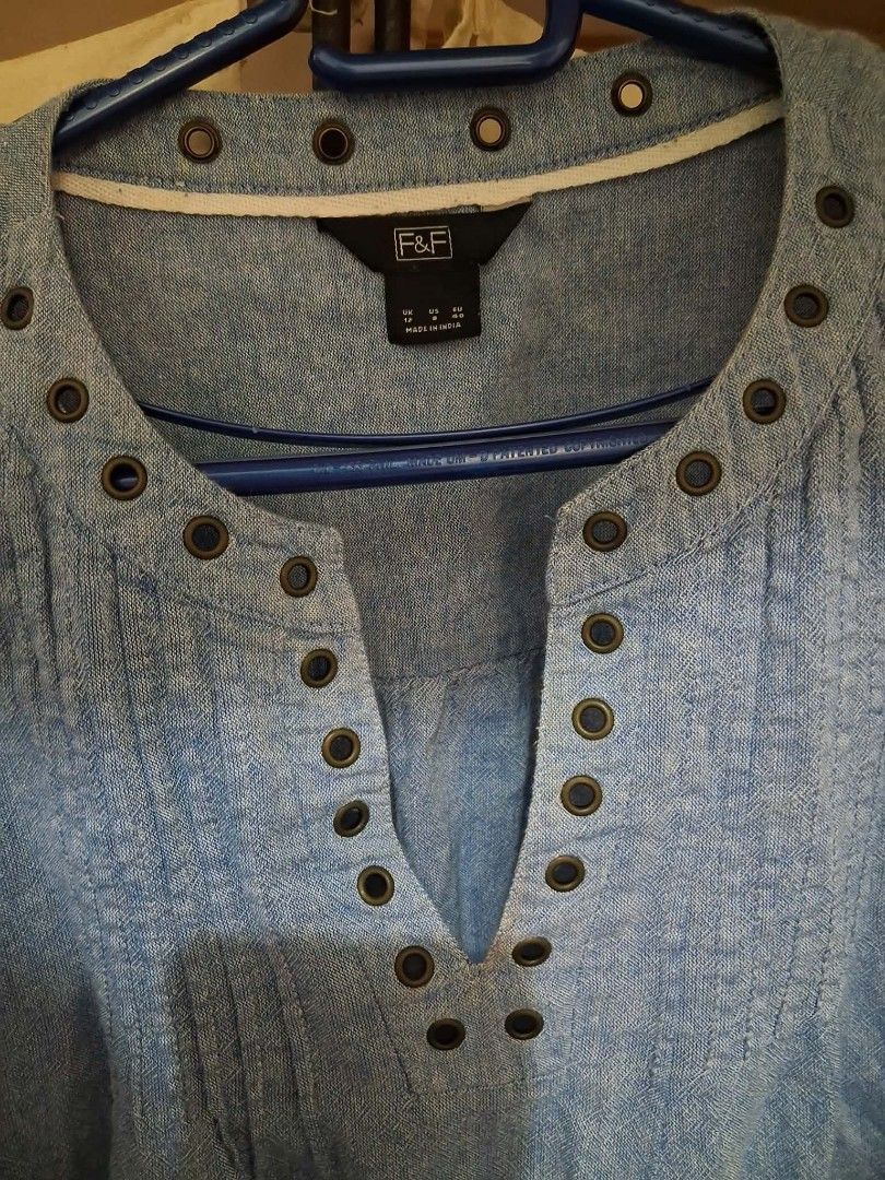 F&F Chambre blouse (Category: Longsleeves) located in Las Pinas. Submitted by shop2ship (Listing ID 1467884912, Image 3). Description: F&F Chambre blouse size 12 Made in India.