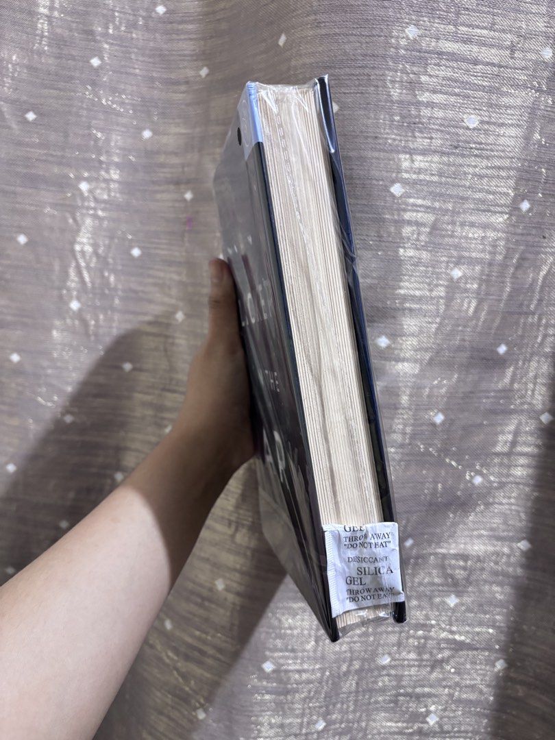 Flicker in the Dark by Stacy Willingham (Category: Storybooks) located in Marikina City. Submitted by visionfinds (Listing ID 1467852134, Image 2). Description: mod: j&t / same day delivery.