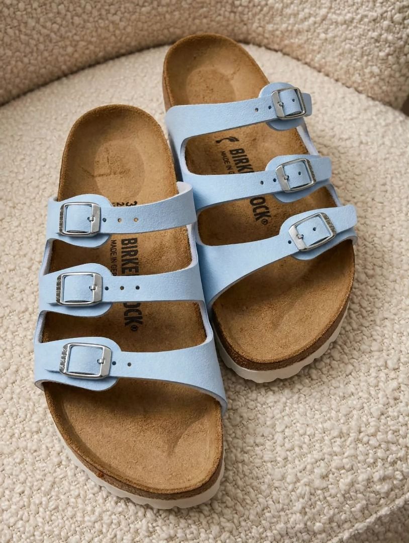 Florida Bs Sky wash (Category: Slippers and slides) located in Rizal. Submitted by hiraya16 (Listing ID 1467991605, Image 1). Description: Onhand ready to ship 35/36/38 Other Available sizes? DM us for inquiries. ✉️.