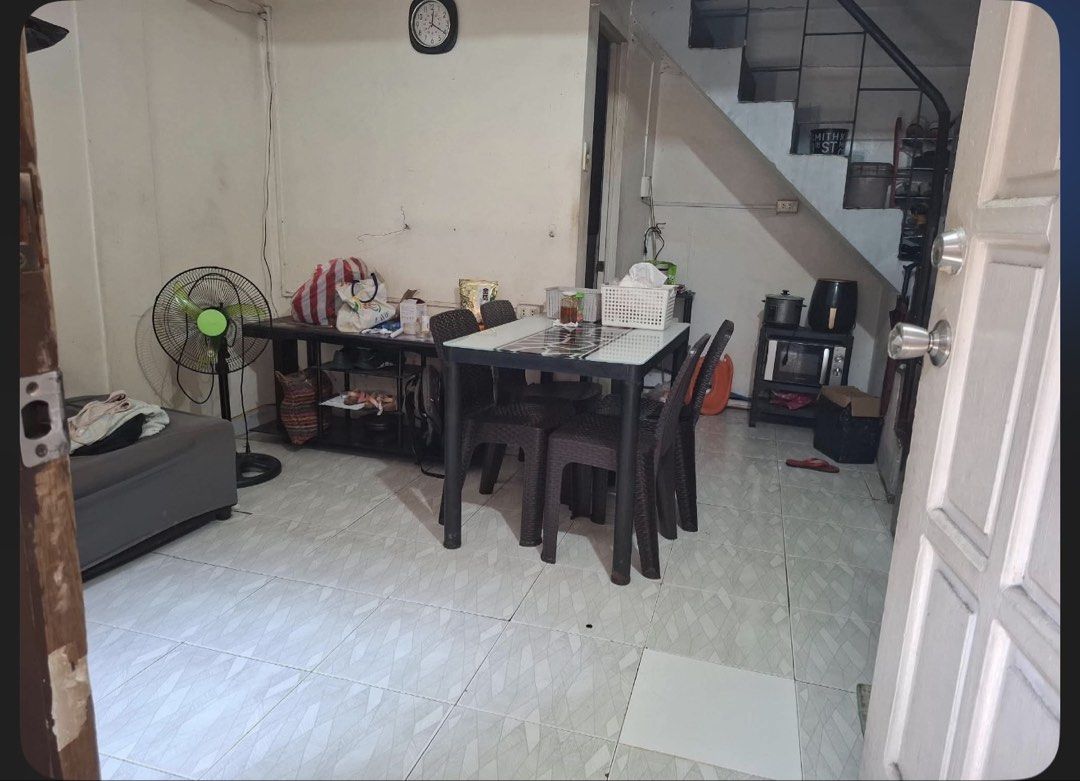 House for Sale (Category: Apartments & Condos) located in Manila. Submitted by luvfab (Listing ID 1467938186, Image 2). Description: For Sale 3 Storey House/Apartment 3 floors 4 rooms 1 toilet and bath 29 sq meters Slightly Negotiable DM or text for viewing and Inquiry.