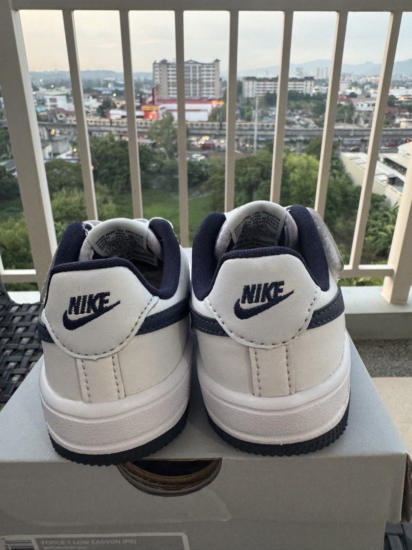 Force 1 Low (Category: Babies & Kids Fashion) located in Pasig City. Submitted by exquiluxe (Listing ID 1467924105, Image 3). Description: Brand New and Original Size: 8C Lalamove/ J&T Location: Satori Residences.