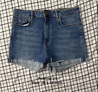 (Category: ) located in . Submitted by pinkyswearshop2.0 (Listing ID 1467896674, Image 1). Description: .