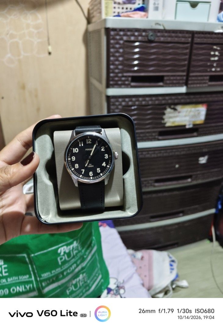 FOSSIL WATCH (Category: Men's Watches) located in Quezon City. Submitted by ajpenqui (Listing ID 1467965594, Image 3). Description: BRAND NEW FOSSIL BLACK WATCH INCLUSION: BOX PAPER BAG WARRANTY CARD NO ISSUE MODEL: FS5926 PRICE: 3500.00 NEGOTIABLE.