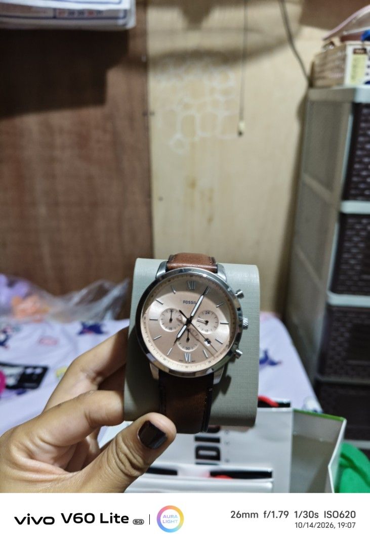 FOSSIL WATCH (Category: Luxury Watches) located in Quezon City. Submitted by ajpenqui (Listing ID 1467966042, Image 2). Description: BRAND NEW AUTHENTIC FOSSIL BLACK WATCH INCLUSION: BOX PAPER BAG WARRANTY CARD NO ISSUE MODEL: FS5982 PRICE: 4000.00 NEGOTIABLE.