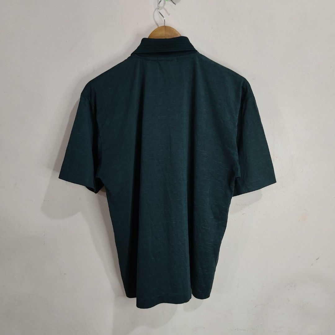 FRED PERRY POLO SHIRT (Category: Tshirts & Polo Shirts ) located in Bulacan. Submitted by markkiethrift2023 (Listing ID 1467977551, Image 2). Description: FRED PERRY POLO SHIRT EXCELLENT CONDITION DIMES: 22 x 27.