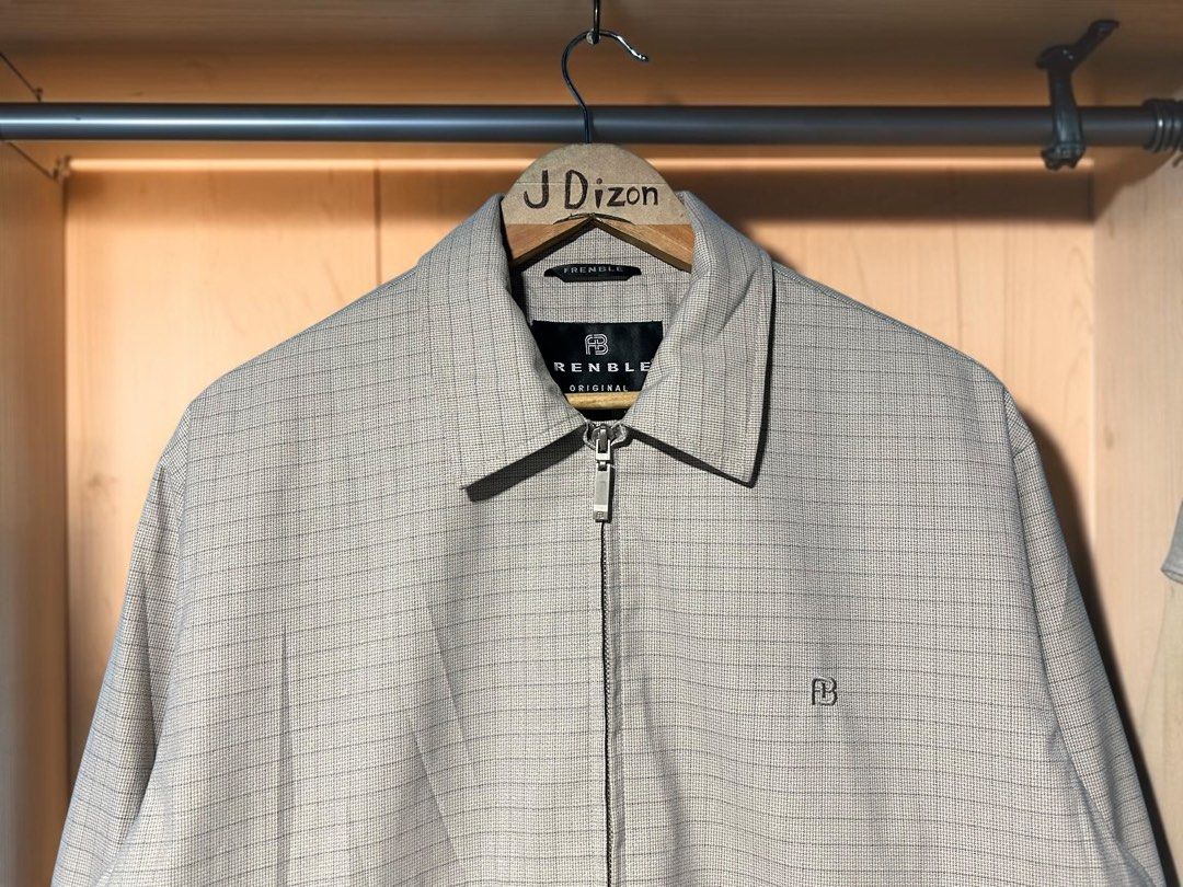 Frenble Medium Mens Harrington Jacket (Category: Coats, Jackets and Outerwear) located in Caloocan City. Submitted by marcapina2211 (Listing ID 1467887529, Image 3). Description: Frenble Medium Mens Harrington Jacket Dimes: 23.5x26 No issue brandnew condition 📍Nirth Caloocan.