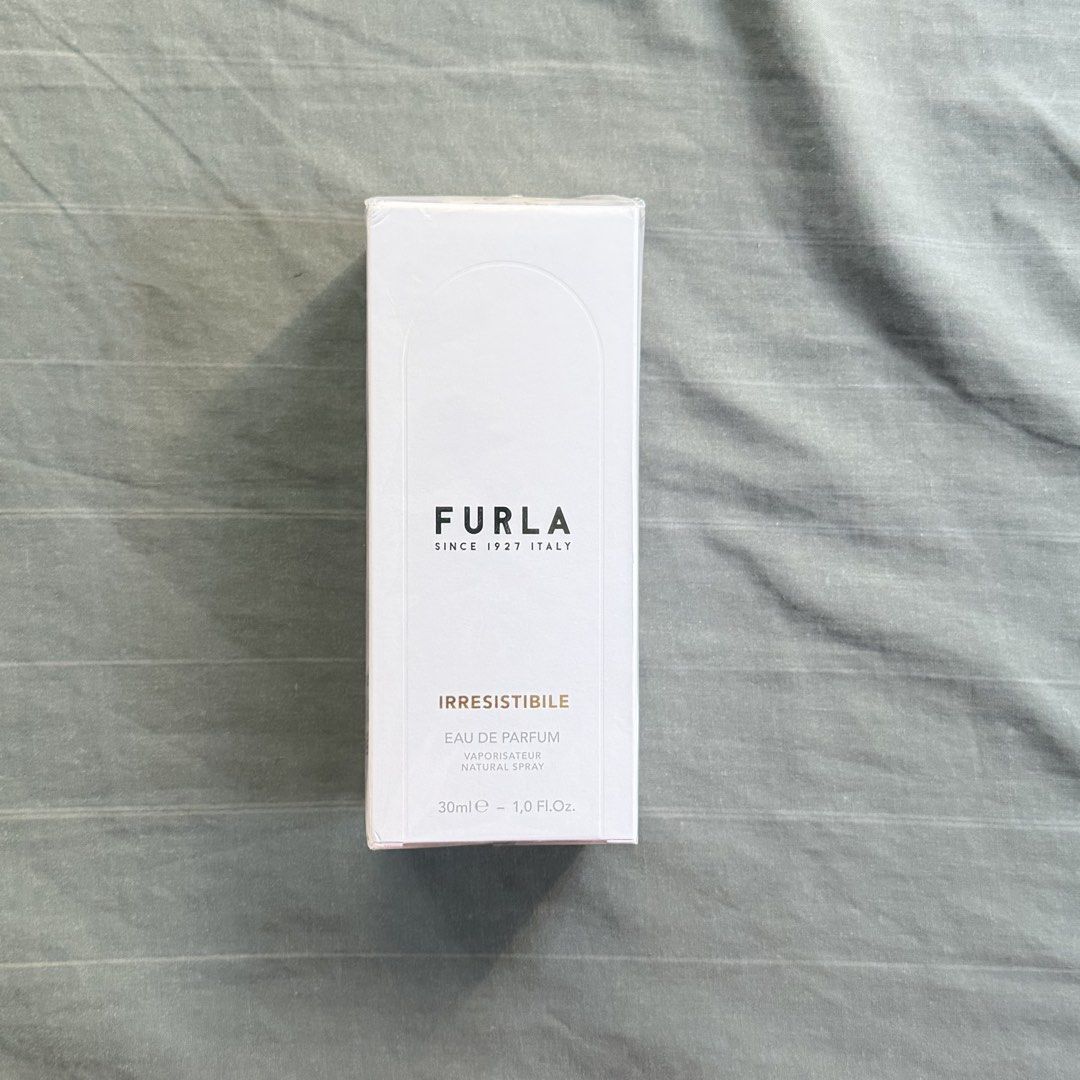 Furla Irresistibile Eau de Parfum 30ml (Category: Fragrance & Deodorants) located in Dagupan City. Submitted by matchamwa (Listing ID 1468057804, Image 1). Description: - Brand: Furla - Fragrance Name: Irresistibile Eau de Parfum - Size: 30ml (Spray type) - Condition: Brand new, sealed in original plastic wrap -from japan -mop: gcash.