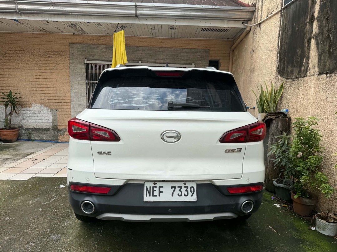 GAC GS3 (Category: Used Cars) located in Pasig City. Submitted by adriannn27 (Listing ID 1467896121, Image 2). Description: GAC GS3 model 2021 (SUV 5 seater) With sun roof Color white Odo 159,+++ Asking price 330,000.