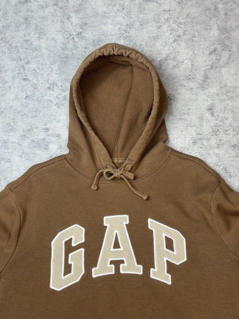 GAP Choco brown Color Hoodie Jacket (Category: Coats, Jackets and Outerwear) located in Batangas. Submitted by geejay2ph (Listing ID 1467932687, Image 3). Description: ʙʀᴀɴᴅ: Y2k G A P Choco brown Hoodie sɪᴢᴇ: XS on Tag ; Neck to Bottom Length (25) in. Pit-Pit Width (20) in. Shoulder-Cuffs (22.5) in. ᴄᴏɴᴅɪᴛɪᴏɴs: Pristine Condition Like New ✨.