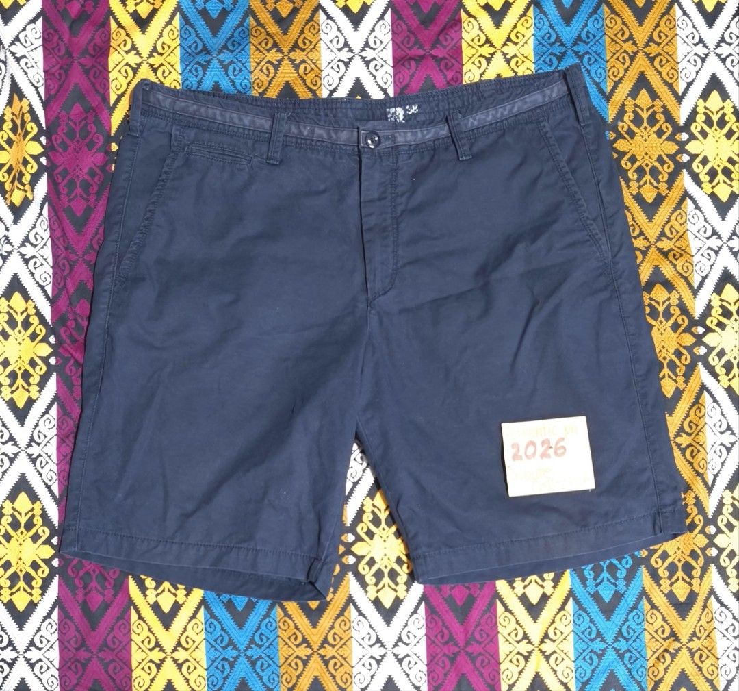 Gap Navy Blue Walk Shorts Size 38 (Category: Shorts) located in Pasig City. Submitted by althentic.ph (Listing ID 1467851253, Image 1). Description: 250 + JNT SF *GAP Walk Shorts Navy Blue Size 38 Actual Measurements: Waist - 38" Length - 20.5" Hem - 12" Very Good Thrifted Condition 9/10 ✔Tags are available upon request, can be sent thru PM ✔fix price ✔payment first policy thru gcash/bpi online/palawan express ✔can provide IDs and copy of previou