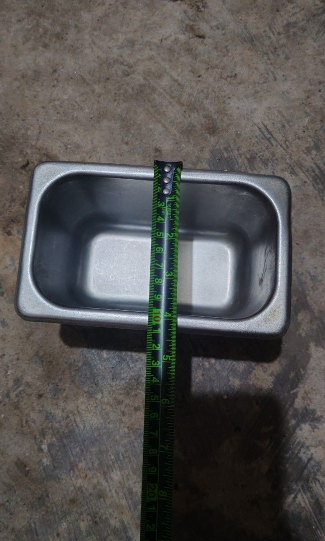 Gastronorm pan 11 pcs (Category: Food Organization & Storage) located in Quezon City. Submitted by plantcorner (Listing ID 1467936004, Image 2). Description: 60 each 11 pcs Legacy brand.