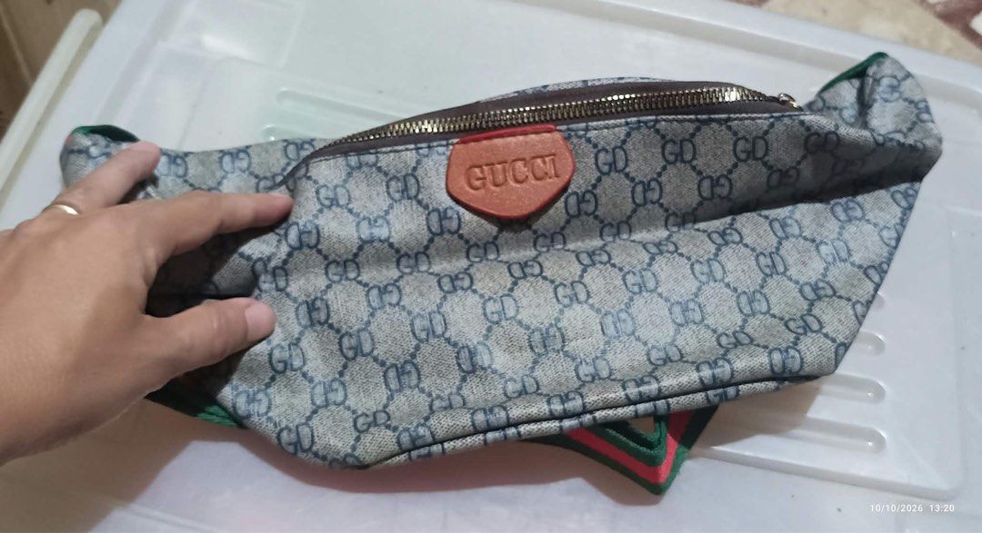 Generic Fashion Sling Bag (Category: Shoulder Bags) located in Taytay. Submitted by crisha14344 (Listing ID 1467892913, Image 1). Description: Di po original yan Pero brandnew di po nagamit, naka-plastic pa po yan May tawad pa.