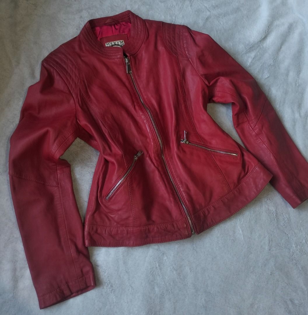 Genuine Leather Burgundy Red Jacket (Category: Luxury Apparel) located in Quezon City. Submitted by pretaporter.2026 (Listing ID 1466292035, Image 2). Description: Bust 14 Length: 24 Sleeve: 23 Classic Color Large on tag but Well-fit to XS-S-M-L (U KNOW IT'S LEGIT VINTAGE & GENUINE LEATHER IT BUILT-IN WITH SHOULDER PAD Slightly depress) Price is Fixed & Firm non-nego .