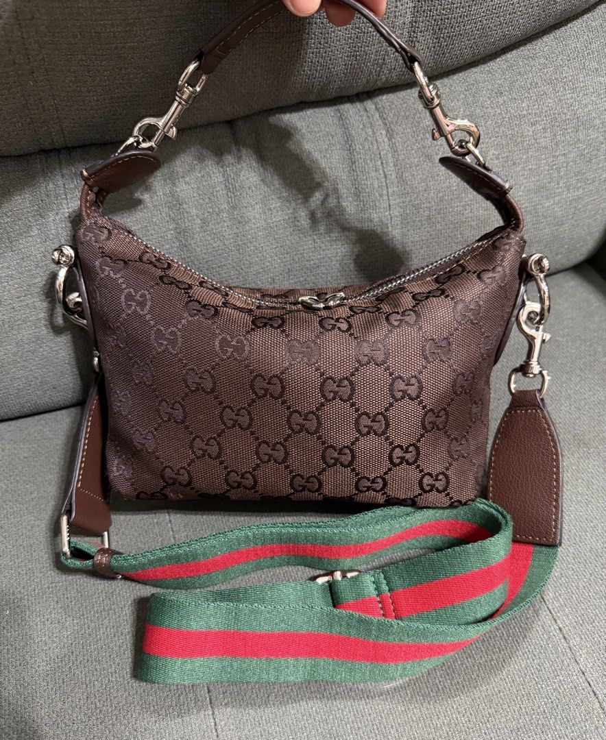 GG Small Brera (Category: Shoulder Bags) located in Quezon City. Submitted by chic.bags (Listing ID 1468027351, Image 2). Description: Coded GG under zip With etiketa 2 way With sling With dust bag Good as new No issue Actual photo posted Japan preloved Mop: gcash.
