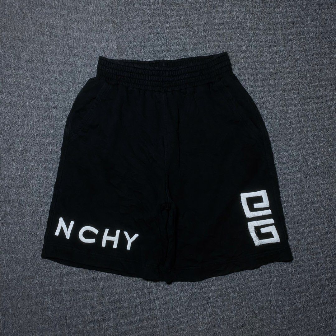 GIVENCHY SHORT (Category: Shorts) located in Manila. Submitted by aym_fortunate (Listing ID 1468033569, Image 1). Description: GOOD FOR PERSONAL USE. ISSUE : ANGAT IBANG SINULID EMBROID. MAKAPAL TELA. .