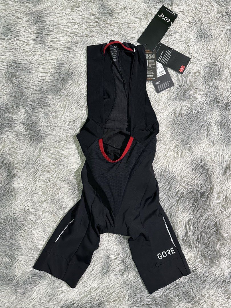 GORE C7 CYCLING BIB SHORTS (Category: Bicycles) located in Legazpi City. Submitted by albay.hype.shop (Listing ID 1467885456, Image 1). Description: GORE C7 CYCLING BIB SHORTS 2,850 ONLY! SIZE: US SMALL ASIAN MEDIUM INNOVATIVE SEAT INSERT TECH BRANDNEW LEGIT.