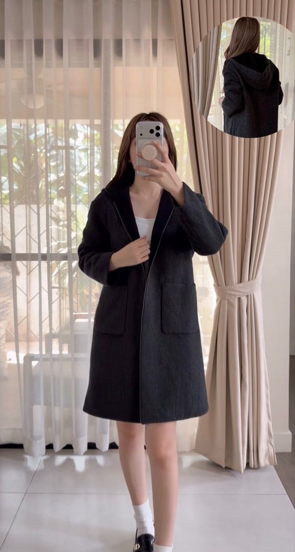 Gray plaid hooded wool coat with side pockets (Category: Coats, Jackets and Outerwear) located in Taguig. Submitted by kgoxx (Listing ID 1467896646, Image 2). Description: - for autumn/winter - premium wool, hand made, like new - bought from coatsphl this month lang (unused) - medium 📍Taguig can ship via lalamove or J&T.