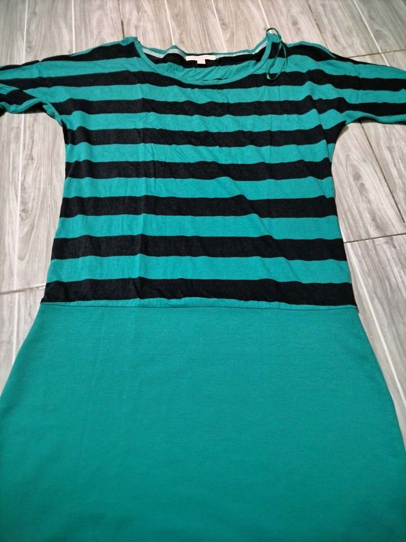 Green / Black Striped Dress (Category: Dresses) located in Caloocan City. Submitted by appleblossoms07 (Listing ID 1467953712, Image 2). Description: Brand : SPRIT Tchi 0002.