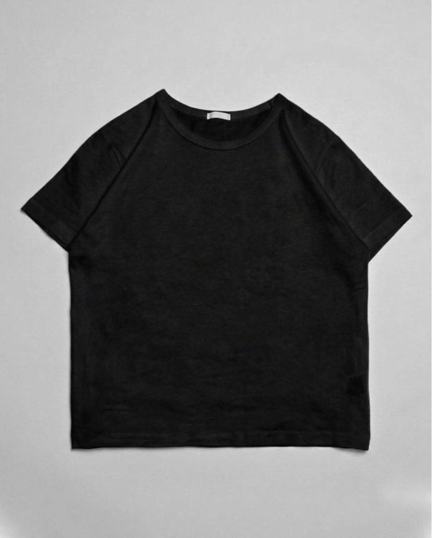 GU Breathable Basic Shirt (Category: Tshirts & Polo Shirts ) located in Angeles City. Submitted by crushedgems (Listing ID 1467889280, Image 1). Description: id: GU Breathable Basic Shirt [ W: 21 | L: 23 ] Condition: 90% Php 350 + Shipping Fee DM to purchase. .