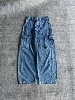 (Category: ) located in . Submitted by arfz.thrift (Listing ID 1468042040, Image 1). Description: .