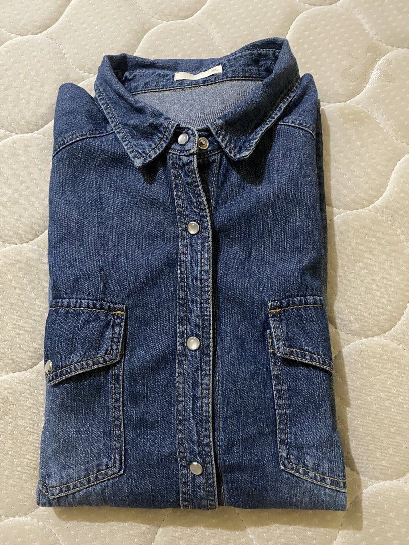 GU Denim Long sleeves (Category: Longsleeves) located in Davao. Submitted by kuromisplace (Listing ID 1468056449, Image 2). Description: Size: XL on tag No when worn pls Brand: GU 📍Davao City .