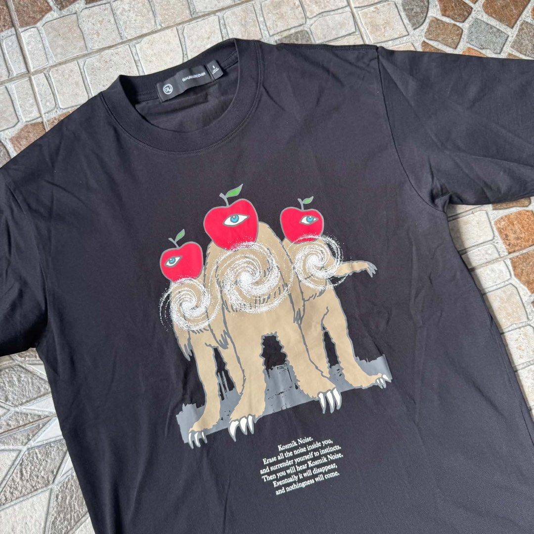 GU x Undercover tee (Category: Tshirts & Polo Shirts ) located in Villasis. Submitted by thirdymanalo3 (Listing ID 1467946907, Image 3). Description: GU x Undercover tee Small on tag fit large width 20/length 28 excellent condition 380.