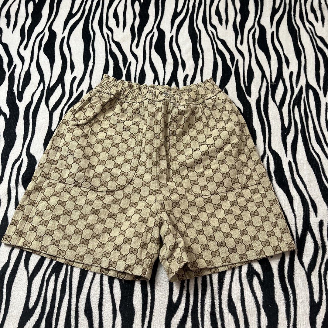 Gucci monogram short (Category: Shorts) located in Manila. Submitted by royaldripmanila (Listing ID 1467970936, Image 1). Description: Cut main tag W26-28 L16.5.