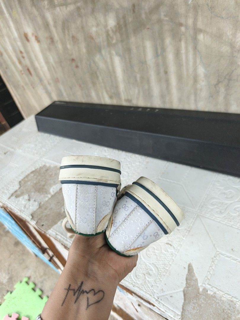 Gucci tennis 1977 sneakers (Category: Sneakers & Footwear) located in Quezon, Isabela. Submitted by ukay-ukaybylyn (Listing ID 1467843799, Image 3). Description: good condition💯 size 36.