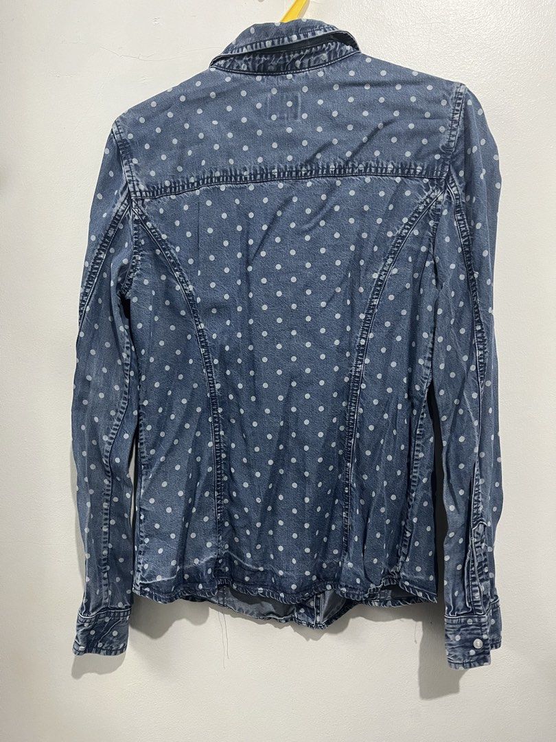 Guess Denim Longsleeves (Category: Longsleeves) located in Manila. Submitted by jhcollections (Listing ID 1467922901, Image 3). Description: Original Guess Denim Polka Longsleeves - medium on label - actual photos posted - J&t/grab/lalamove.