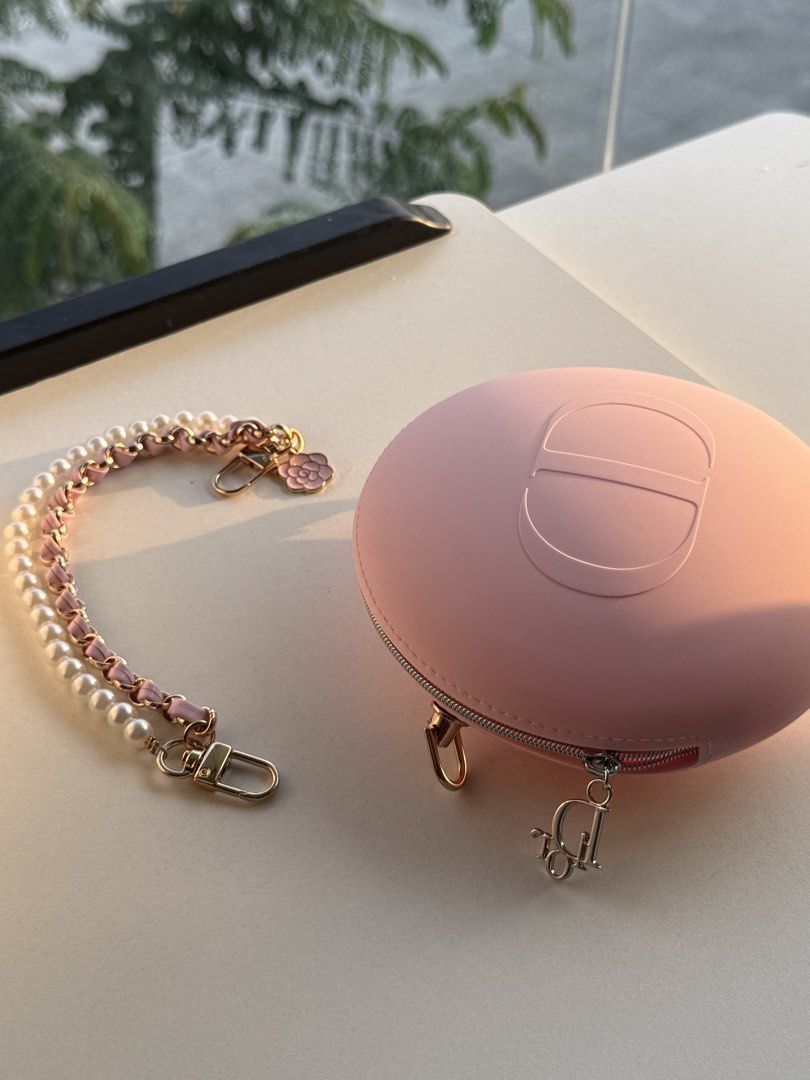 GWP Dior Pink Round Vanity Bag with Pearl Chain Strap (Category: Luxury Bags & Wallets) located in Manila. Submitted by drdb29 (Listing ID 1468018065, Image 3). Description: Comes with box .