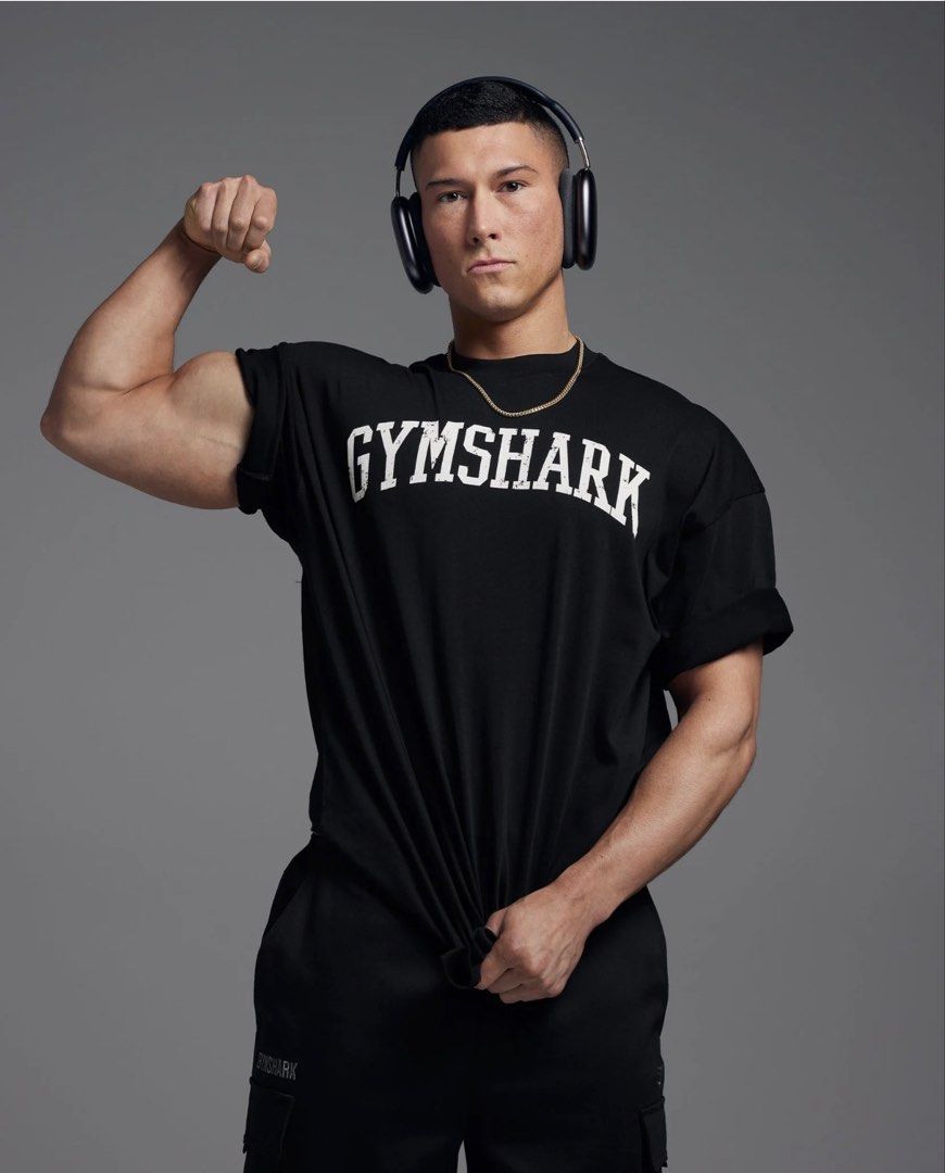 GYMSHARK Collegiate Shirt (Category: Activewear) located in Bayombong. Submitted by rethreadsactivewear (Listing ID 1467850440, Image 2). Description: ON-HAND! READY TO SHIP! 🔥 GYMSHARK Collegiate Shirt Large Brandnew with pouch 1799 only! GRAPHIC IMAGES Versatile fits & authentic lifting graphics. Step up your staples with our graphic styles. • Make a statement with a bold graphic • Premium, soft heavyweight fabric • Perfect for in or out of th