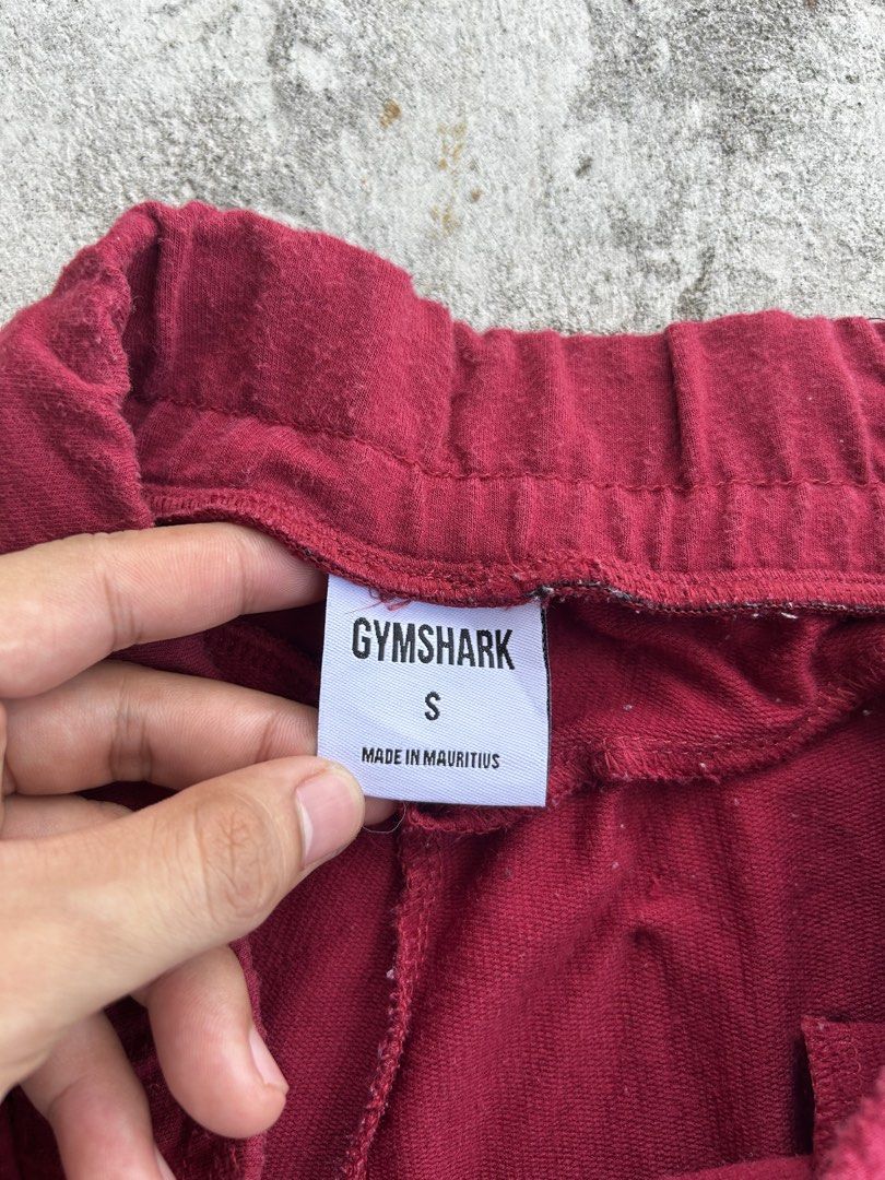 Gymshark Critical Joggers (Category: Joggers) located in Balanga. Submitted by nothingtohold.co (Listing ID 1467925306, Image 3). Description: Gymshark Critical Joggers Small on tag | 26-32 waistline | 38 length | 9.5 condition Issue: lints, minor paint stain kaya remove sa acetone Gcash | jnt | bataan Vouch~vc.