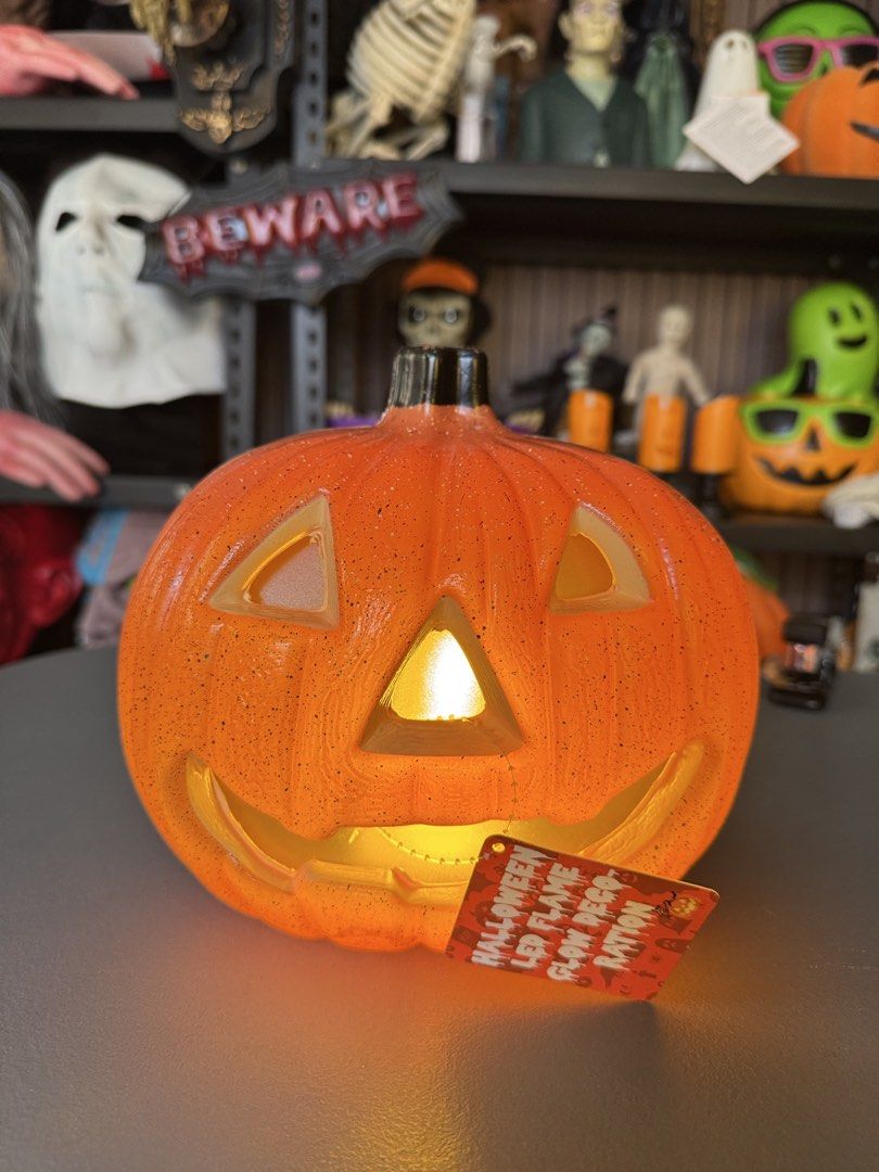 Halloween Decoration Pumpkins Led Flame (Category: Occasions & Party Supplies) located in Pasig City. Submitted by JMToysandCollectibles (Listing ID 1467862733, Image 1). Description: Halloween Decoration Pumpkins Led Flame PHP699 Each Size: Height: 8” Inches Dia: 23” Inches Included 3pcs. Aaa Batteries Pick Up or Delivery via Lalamove MOP: Gcash/ BPI .
