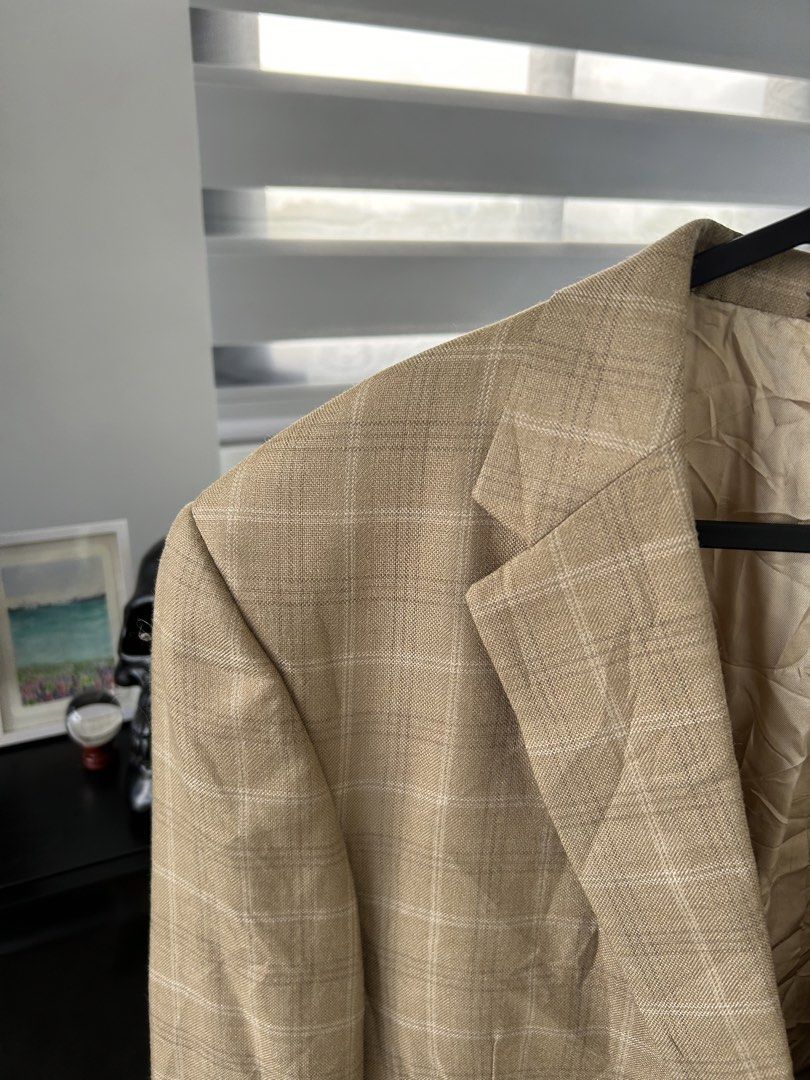 Hart Schaffner Marx Beige Blazer Jacket (L) (Category: Coats, Jackets and Outerwear) located in Dasmarinas. Submitted by sfclosetcleanup (Listing ID 1467896472, Image 3). Description: 17 x 31.