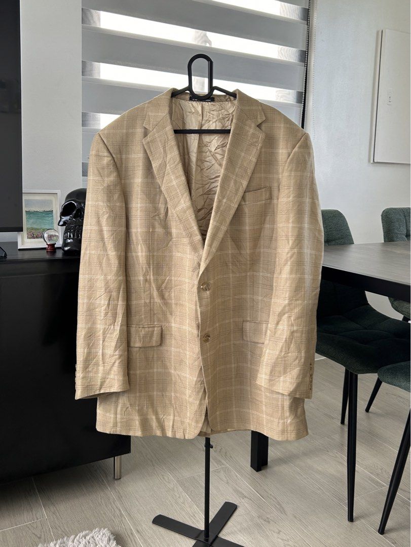 Hart Schaffner Marx Beige Blazer Jacket (L) (Category: Coats, Jackets and Outerwear) located in Dasmarinas. Submitted by sfclosetcleanup (Listing ID 1467896472, Image 1). Description: 17 x 31.