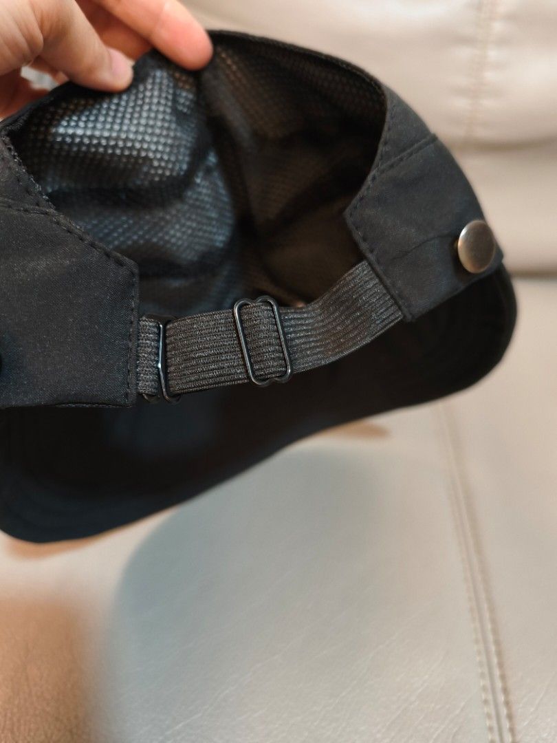 Hat （分類：帽）位於 Hong Kong。 由 121aye1105 提交（商品編號 1467934567，圖片 3）。簡介： brand new。