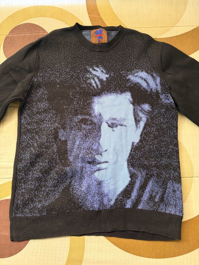 Heaven by Marc Jacobs Duval Sweater (Category: Hoodies) located in Mabalacat. Submitted by woniebuys (Listing ID 1468058852, Image 2). Description: A Personal Fave! This Heaven by Marc Jacobs Duval Sweater features a graphic blue portrait knit against a black base. Small Length 25.5 in. Width 20 in..