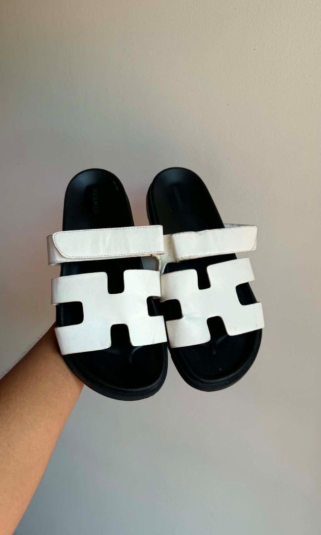 Hermes chypre sandal (Category: Slippers & Slides) located in Koronadal. Submitted by mannylagada880 (Listing ID 1468021629, Image 3). Description: in good condition ship nationwide ✈️.