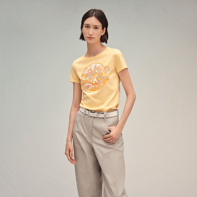 HERMES shirt (Category: Luxury Apparel) located in Bulacan. Submitted by letsfindukaywithme (Listing ID 1468058727, Image 2). Description: Hermes Shirt Size 36 17x22.5" Fits small-medium Like new No issue +sf payment first Ship via J&T.