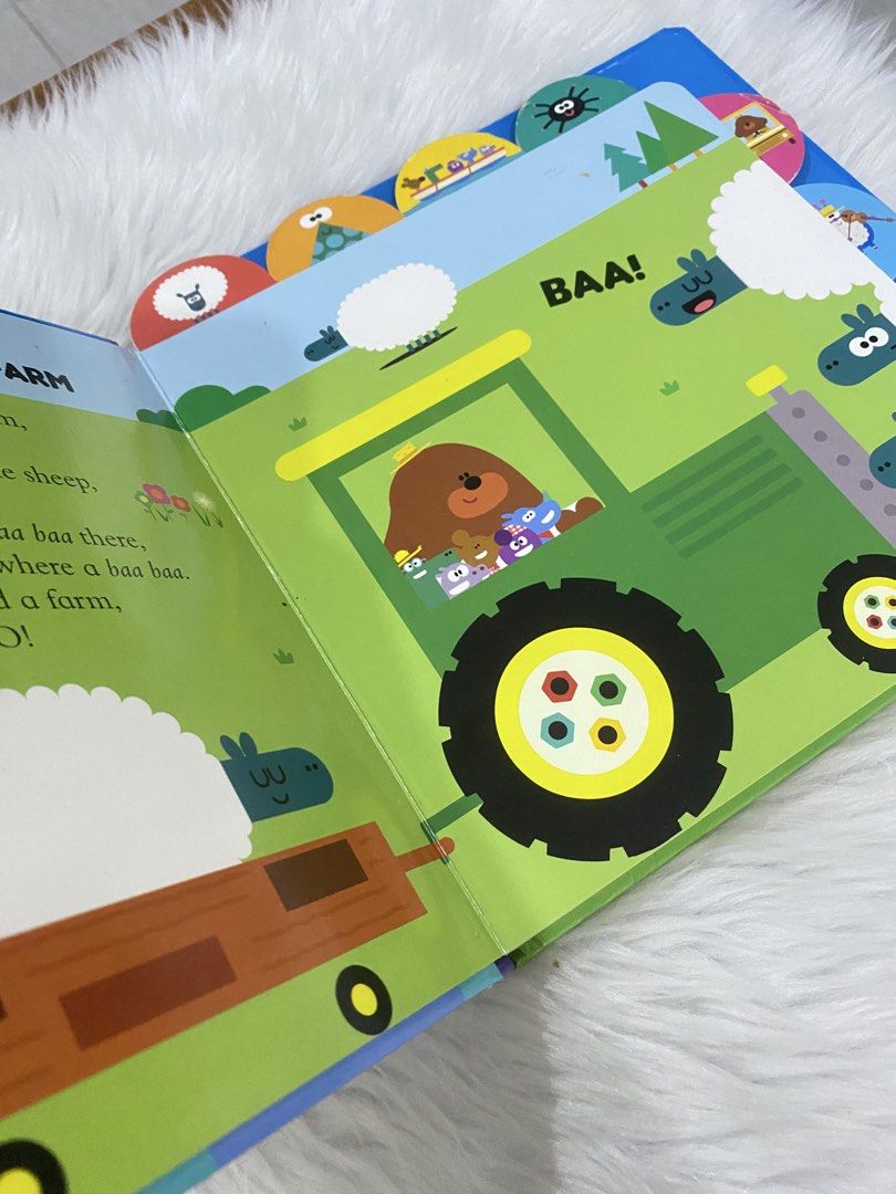 Hey Duggee Nursery Rhymes Book (Category: Children's Books) located in Quezon City. Submitted by donagraceliwanag (Listing ID 1467953157, Image 2). Description: - Title: Hey Duggee's Nursery Rhymes Storybook - Format: Durable hardcover edition - Features: Colorful illustrations and interactive tabs - Perfect for: Toddlers and young kids learning rhymes and enjoying fun stories - Condition: Brand new / Excellent reading material.