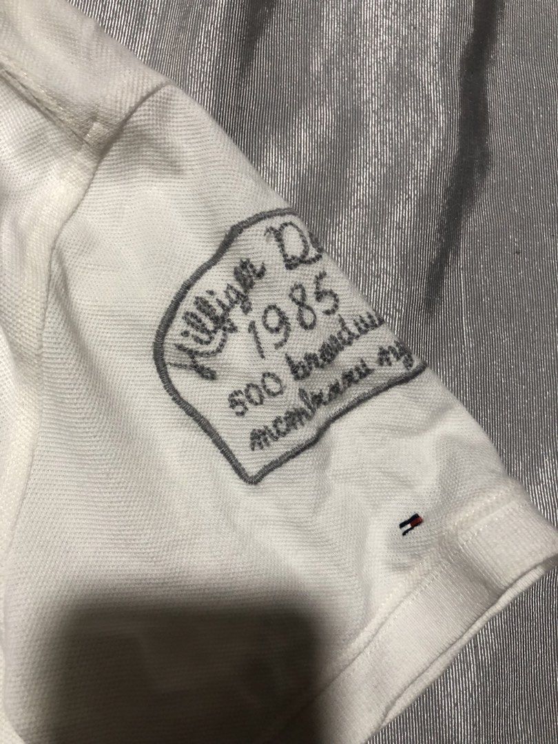 Hilfiger Polo Shirt (Category: Tshirts & Polo Shirts ) located in Manila. Submitted by 7venthreaded_ (Listing ID 1467954106, Image 3). Description: NO ISSUE VINTAGE TOMMY DIMES 20/28 SIZE MEDIUM COMPLETE TAGS LOC QUEZON CITY .
