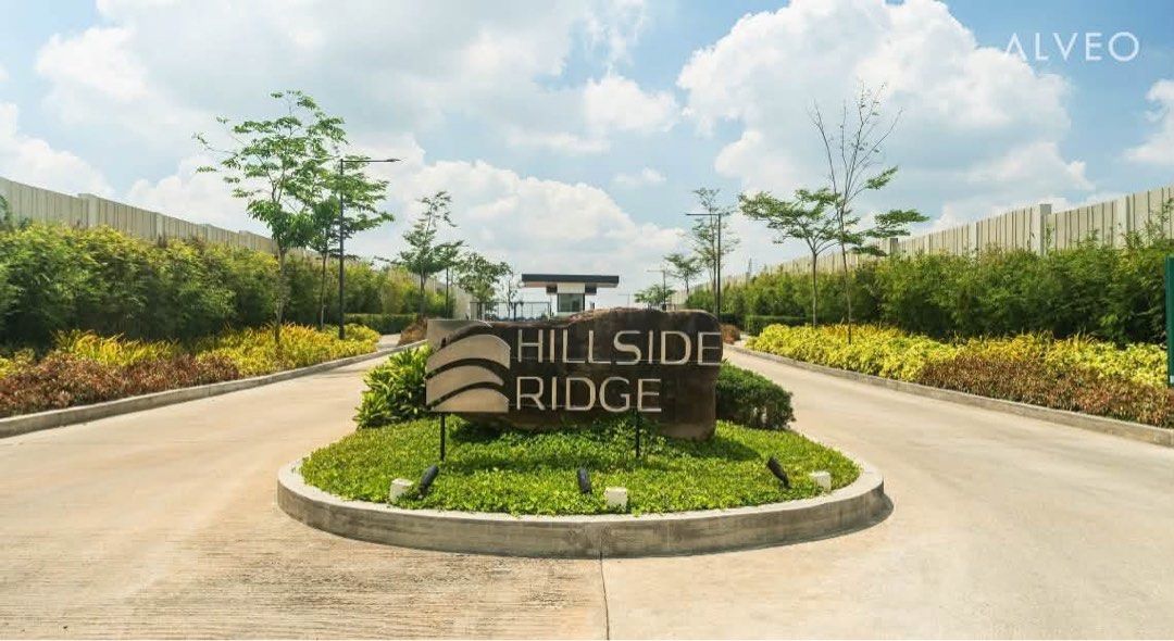 Hillside Ridge (Alveo) 286sqm (Category: Lot) located in Quezon City. Submitted by jcmendoza5 (Listing ID 1468045071, Image 2). Description: 286 SQM LOT FOR SALE HILLSIDE RIDGE SILANG, CAVITE 📐 Lot Area: 286 sq.m. 📍 Location: Hillside Ridge, Block 6 Lot 19, Southmont, Silang, Cavite 🏗️ Developer: Alveo Land ⛰️ Terrain: Elevated, rolling terrain (~300m above sea level) with fresh, cool breezes ✅ Status: Clean title / Ready for transfer Just 15 